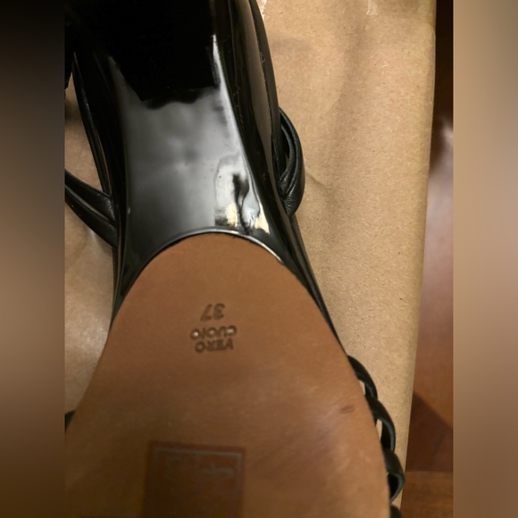 3.1 Phillip Lim
Verona 60mm leather sandals - Picture 3 of 5